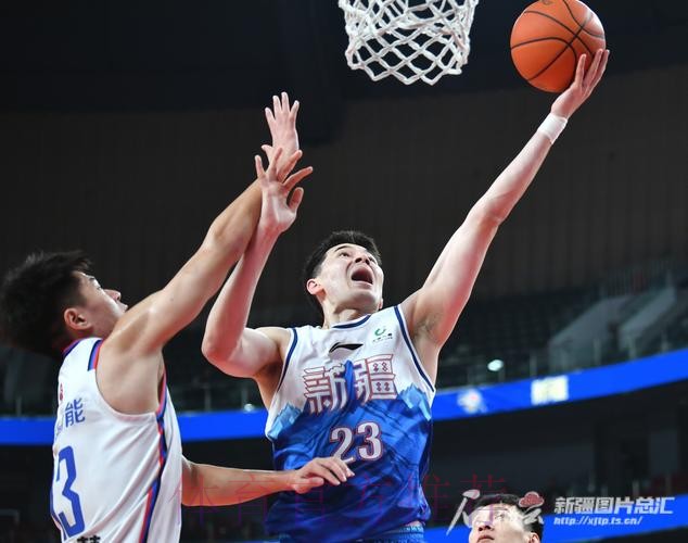 六人得分上双 福建主场大胜天津